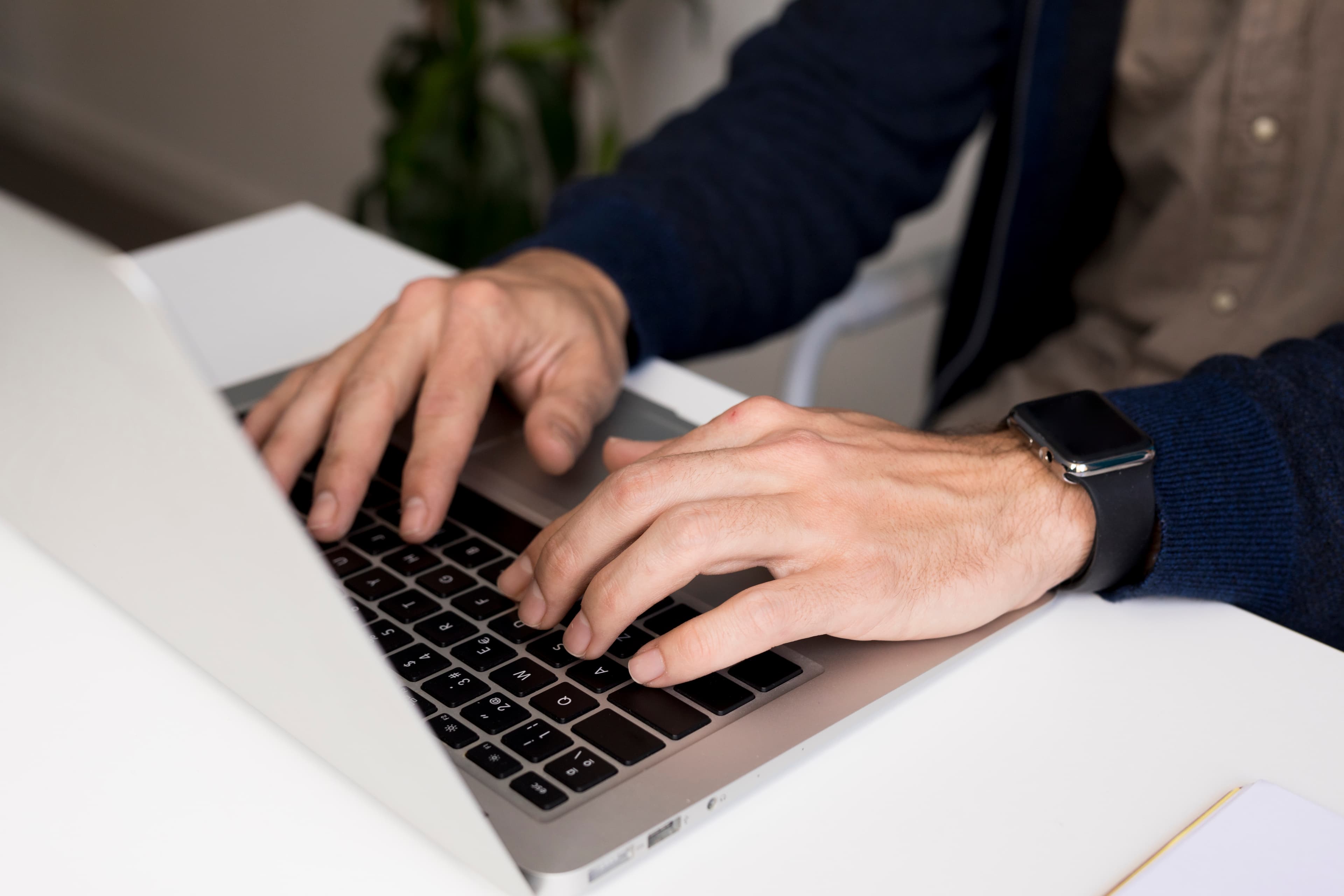 Помощник главного кредитного аналитика